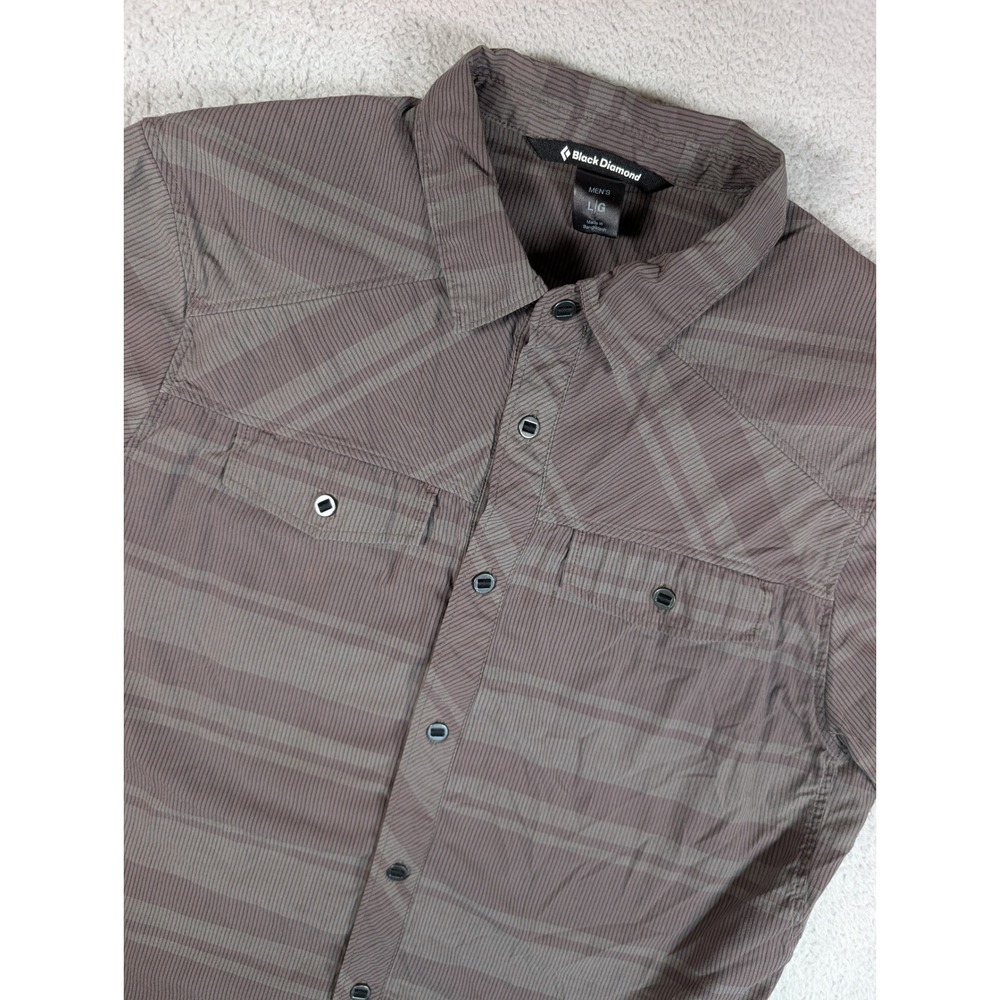 Black Diamond Mens Brown Striped Short Sleeve Button Down Shirt Large SP15 75749
